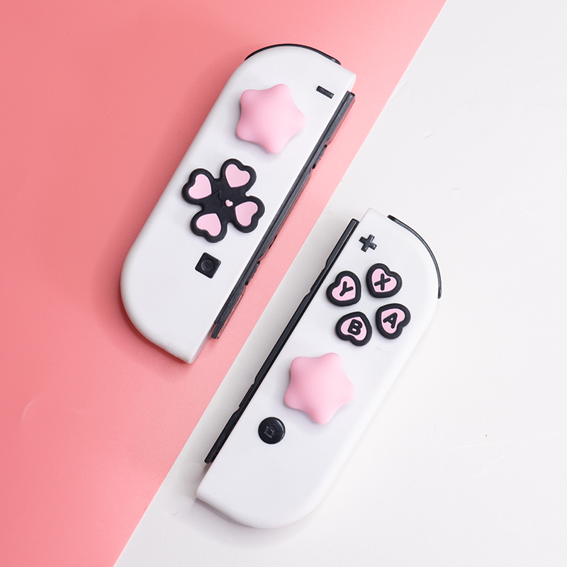Adesivi per pulsanti multicolo - Gaming Accessories Pink recensione e prezzo